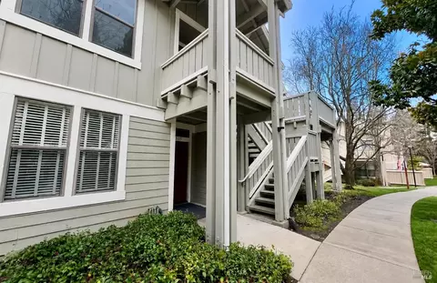 Exterior - 615 Cherry Ave, Sonoma, CA 95476 photo 1 of 5