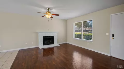 Living - 1792 Enterprise Dr, Fairfield, CA 94533 photo 1 of 3