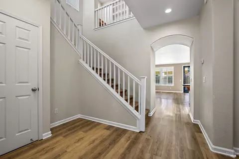 Entry Way - 638 Decanter Cir, Windsor, CA 95492 photo 2 of 8