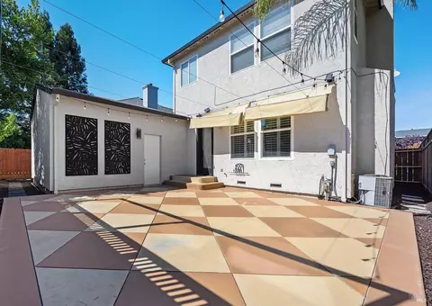 Exterior - 638 Decanter Cir, Windsor, CA 95492 photo 1 of 9