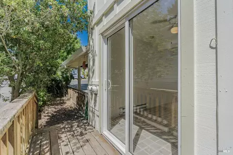 Exterior - 7321 Bodega Ave, Sebastopol, CA 95472 photo 9 of 11