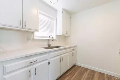 Kitchen - 7321 Bodega Ave, Sebastopol, CA 95472 photo 1 of 3