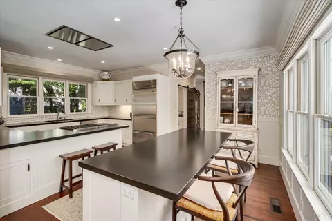 Kitchen - 890 3rd St E, Sonoma, CA 95476 photo 4 of 9