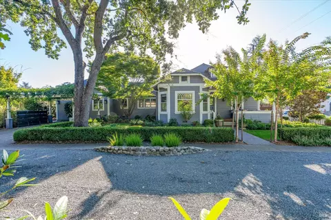 Exterior - 890 3rd St E, Sonoma, CA 95476 photo 2 of 13