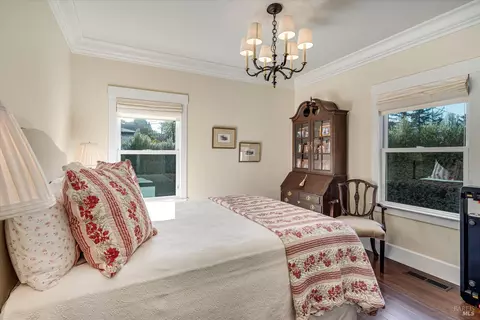 Bedroom - 890 3rd St E, Sonoma, CA 95476 photo 1 of 6