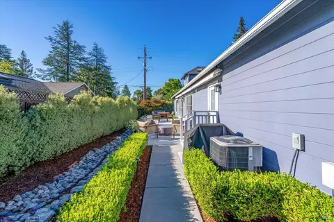 Exterior - 890 3rd St E, Sonoma, CA 95476 photo 12 of 13