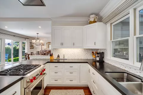 Kitchen - 890 3rd St E, Sonoma, CA 95476 photo 9 of 9