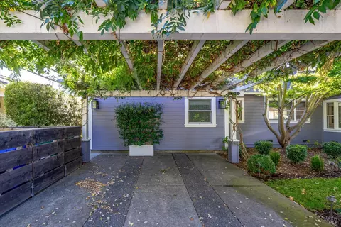 Exterior - 890 3rd St E, Sonoma, CA 95476 photo 13 of 13