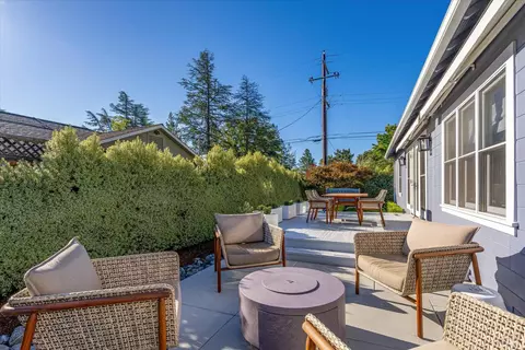 Exterior - 890 3rd St E, Sonoma, CA 95476 photo 9 of 13