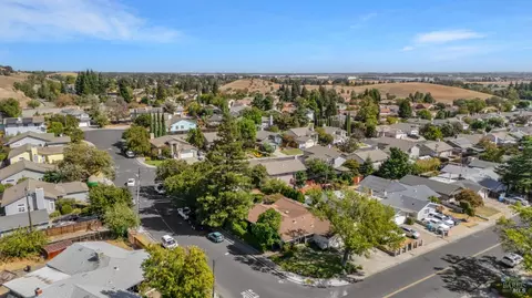 View/Area - 298 Markham Ave, Vacaville, CA 95688 photo 3 of 3