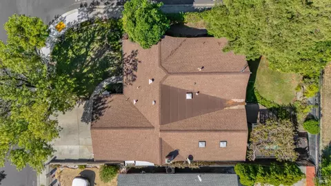 View/Area - 298 Markham Ave, Vacaville, CA 95688 photo 2 of 3