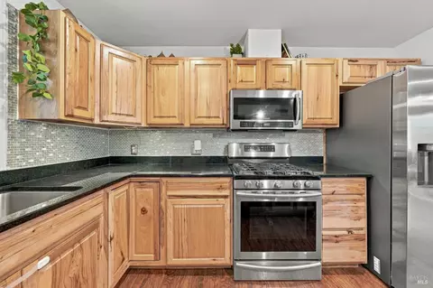 Kitchen - 2865 Primrose Dr, Willits, CA 95490 photo 3 of 3
