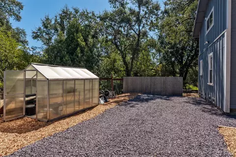 Exterior - 175 Park Pl, Ukiah, CA 95482 photo 6 of 13