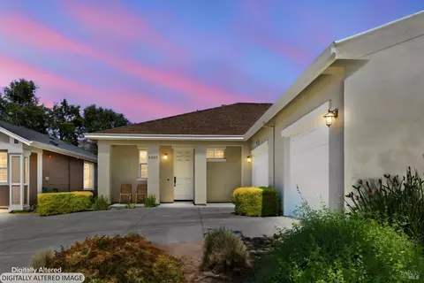 9333 Oak Trail Cir, Santa Rosa, CA 95409