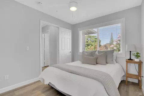 Bedroom - 8 Capitola Ct, Napa, CA 94559 photo 1 of 2