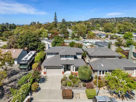 View/Area - 8 Capitola Ct, Napa, CA 94559 photo 2 of 5