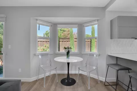Dining - 8 Capitola Ct, Napa, CA 94559 photo 2 of 2