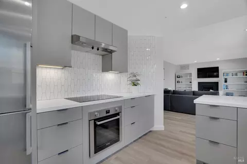 Kitchen - 8 Capitola Ct, Napa, CA 94559 photo 3 of 5