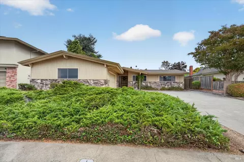 Exterior - 130 Palomar Ln, Vallejo, CA 94591 photo 1 of 4