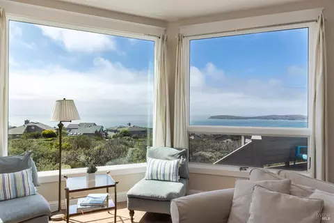 Living - 20377 Osprey Dr, Bodega Bay, CA 94923 photo 1 of 8