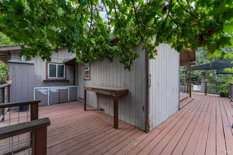 Exterior - 1471 Harrah Pl, Willits, CA 95490 photo 8 of 11