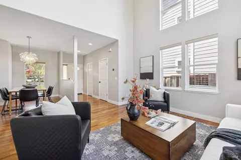 Other - 25 Wildflower Dr, Corte Madera, CA 94925 photo 2 of 10