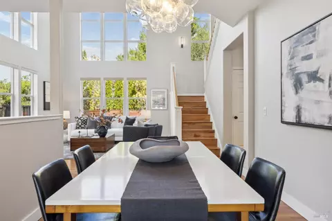 Dining - 25 Wildflower Dr, Corte Madera, CA 94925 photo 2 of 2