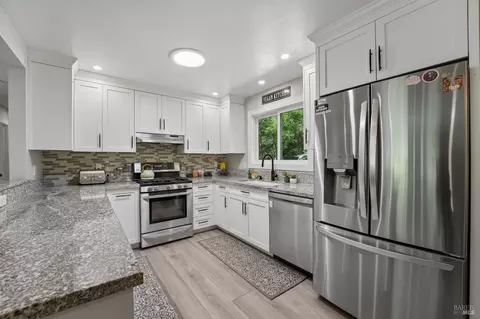 Kitchen - 16560 Coleman Valley Rd, Occidental, CA 95465 photo 4 of 6