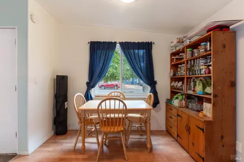 Dining - 1655 Lockwood Dr, Ukiah, CA 95482 photo 1 of 2