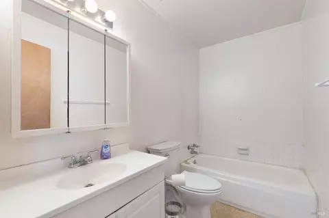 Bath - 107 Normandy Dr, Vacaville, CA 95687 photo 1 of 3