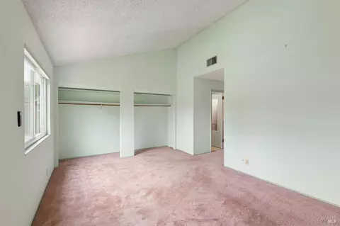 Bedroom - 107 Normandy Dr, Vacaville, CA 95687 photo 7 of 8