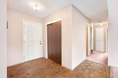 Entry Way - 107 Normandy Dr, Vacaville, CA 95687 photo 1 of 1