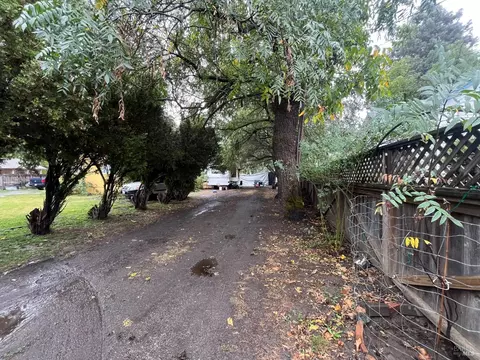 23961 Eberle St, Covelo, CA 95428 photo 8