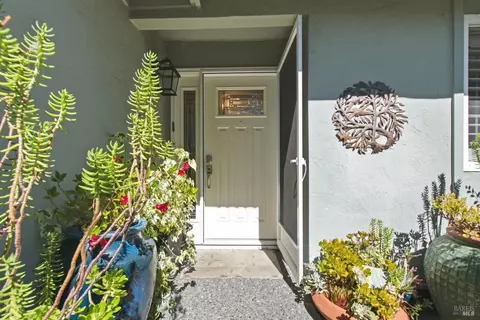 Entry Way - 46 Temelec Cir, Sonoma, CA 95476 photo 1 of 1