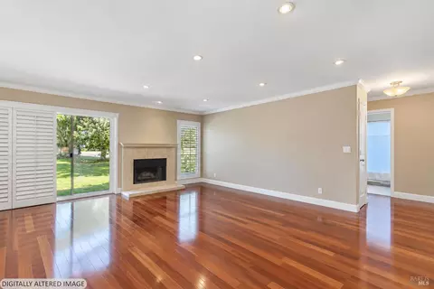 Living - 46 Temelec Cir, Sonoma, CA 95476 photo 1 of 2