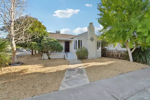 Exterior - 1481 Ohio St, Vallejo, CA 94590 photo 8 of 10