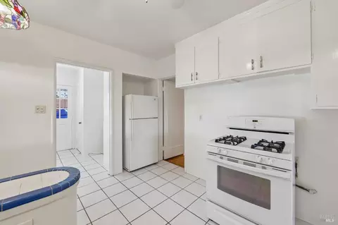 Kitchen - 1481 Ohio St, Vallejo, CA 94590 photo 6 of 6