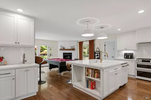 Kitchen - 1310 Chateau Pl, Ukiah, CA 95482 photo 1 of 5