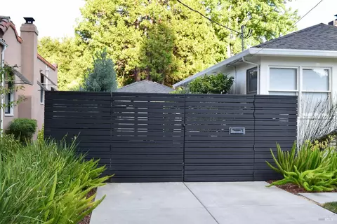 Exterior - 582 3rd St E, Sonoma, CA 95476 photo 9 of 10