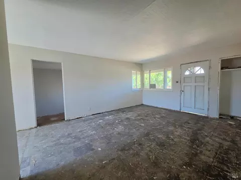 Living - 2124 Beard Ct, Vacaville, CA 95688 photo 3 of 3