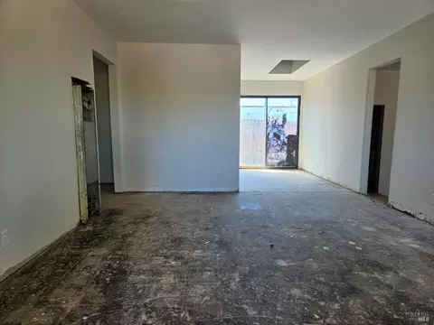 Living - 2124 Beard Ct, Vacaville, CA 95688 photo 1 of 3