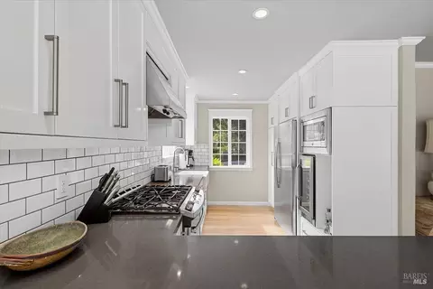 Kitchen - 22753 Sylvan Way, Monte Rio, CA 95462 photo 4 of 6