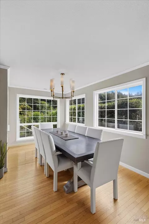 Dining - 22753 Sylvan Way, Monte Rio, CA 95462 photo 3 of 4