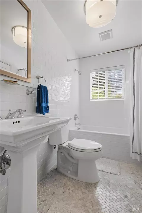 Bath - 22753 Sylvan Way, Monte Rio, CA 95462 photo 7 of 7