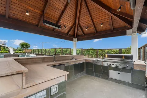 Kitchen - 1626-1636 Abramson Rd, Santa Rosa, CA 95401 photo 5 of 10