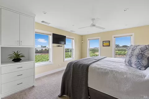 Bedroom - 1626-1636 Abramson Rd, Santa Rosa, CA 95401 photo 2 of 7