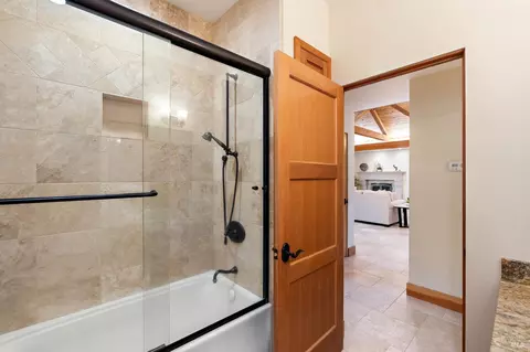 Bath - 1626-1636 Abramson Rd, Santa Rosa, CA 95401 photo 8 of 8