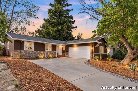 99 Rocca Dr, Petaluma, CA 94952