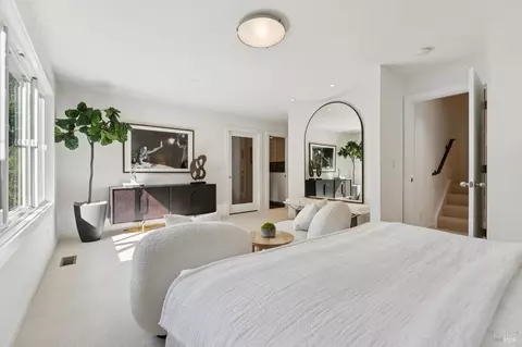 Bedroom - 72 Cypress Ave, Mill Valley, CA 94941 photo 3 of 6