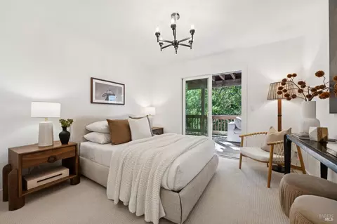 Bedroom - 72 Cypress Ave, Mill Valley, CA 94941 photo 5 of 6